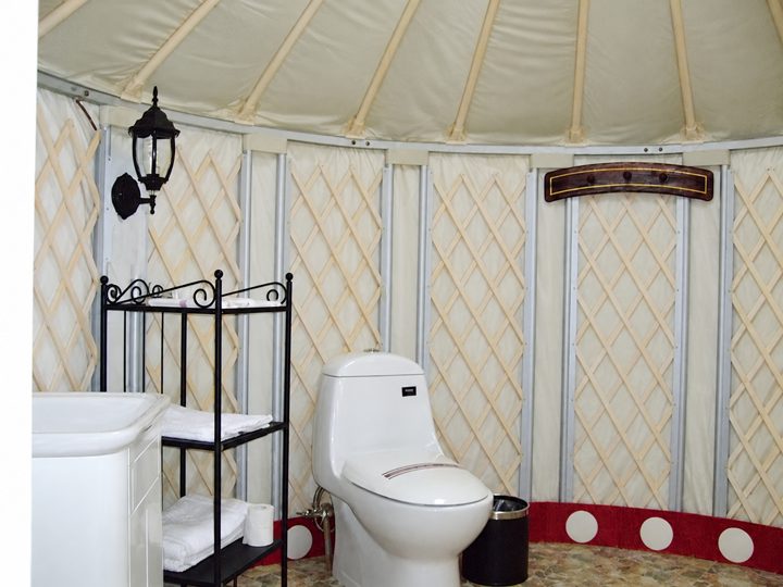 Salle de bain claire
